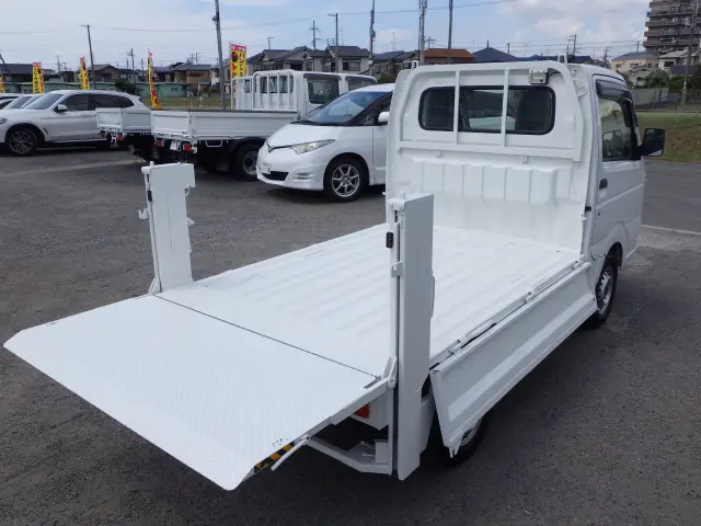 スズキ キャリイ EBD-DA16T(4WD)の写真21