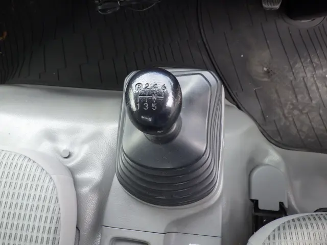 トヨタ トヨエース TKG-XZU720(2WD)の写真15