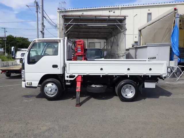 いすゞ エルフ TKG-NKR85A(2WD)の写真3