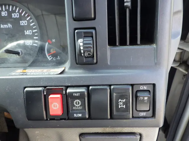 いすゞ エルフ TKG-NKR85A(2WD)の写真14