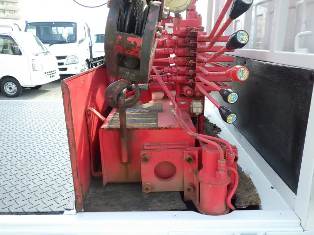 いすゞ エルフ TKG-NKR85A(2WD)の写真25