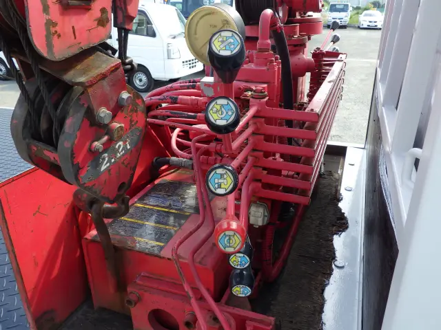 いすゞ エルフ TKG-NKR85A(2WD)の写真27