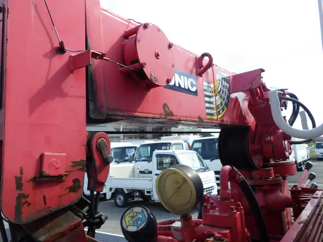 いすゞ エルフ TKG-NKR85A(2WD)の写真28