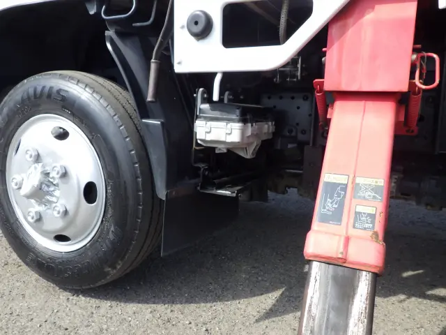 いすゞ エルフ TKG-NKR85A(2WD)の写真42