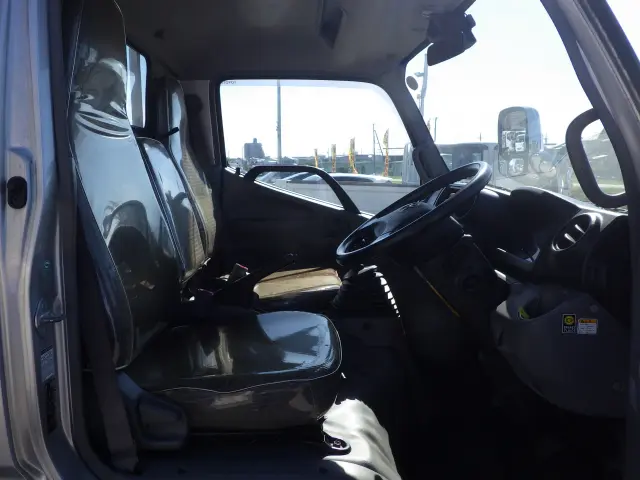 トヨタ ダイナ TKG-XZU655(2WD)の写真7