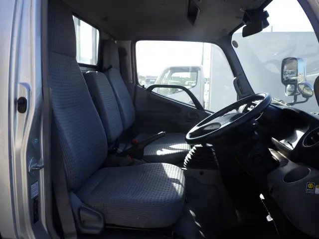 トヨタ ダイナ TKG-XZU655(2WD)の写真7