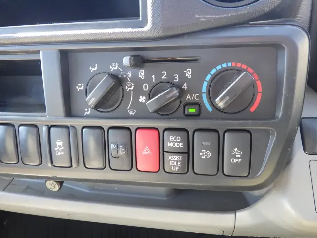 トヨタ ダイナ TKG-XZU655(2WD)の写真10