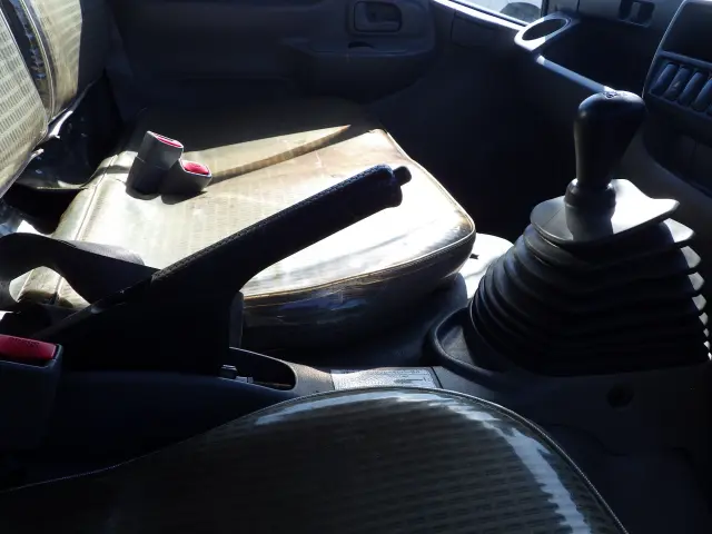 トヨタ ダイナ TKG-XZU655(2WD)の写真14