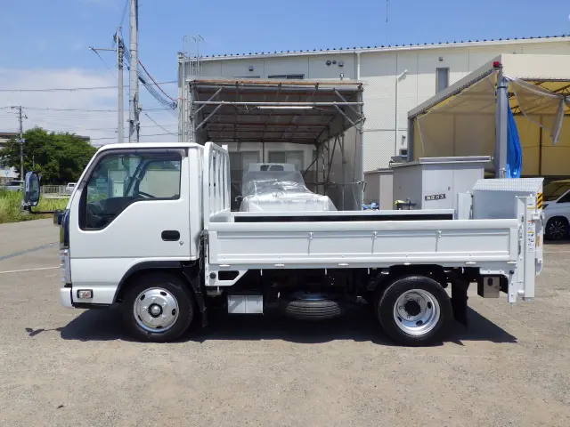 マツダ タイタン TRG-LKR85A(2WD)の写真3