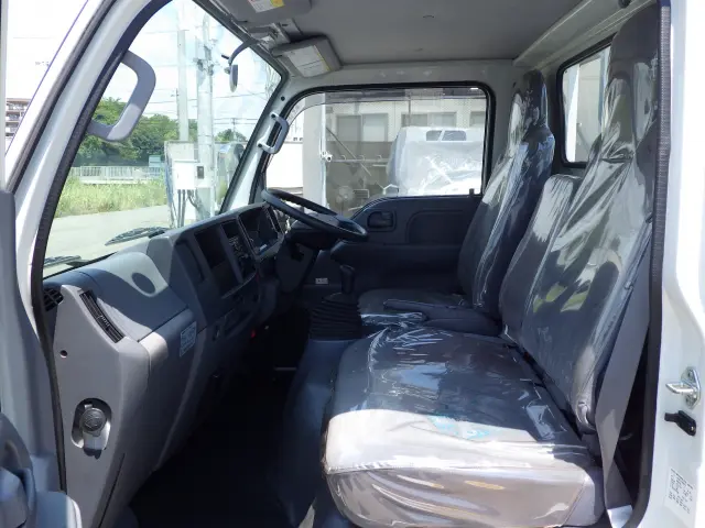 マツダ タイタン TRG-LKR85A(2WD)の写真8