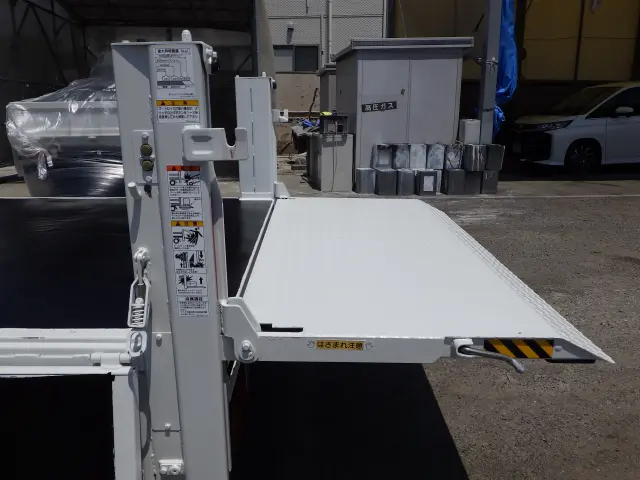 マツダ タイタン TRG-LKR85A(2WD)の写真26