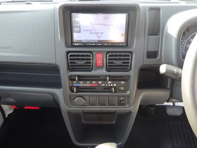 スズキ キャリイ EBD-DA16T(2WD)の写真9