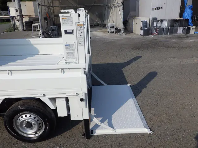 スズキ キャリイ EBD-DA16T(2WD)の写真25