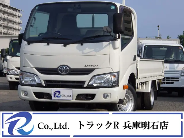 積載量１５００kg　総重量３２４５kg　低床　荷台内寸２８４×１６０×３８　車両外寸４４３×１６９×１９８　荷台地上高約７２㎝　荷台床鉄板　５ＭＴ　フォグ　ナビ　Bカメラ　エンジン　１ＴＲ　４ナンバー|トヨタ ダイナ ABF-TRY220(2WD)の写真1