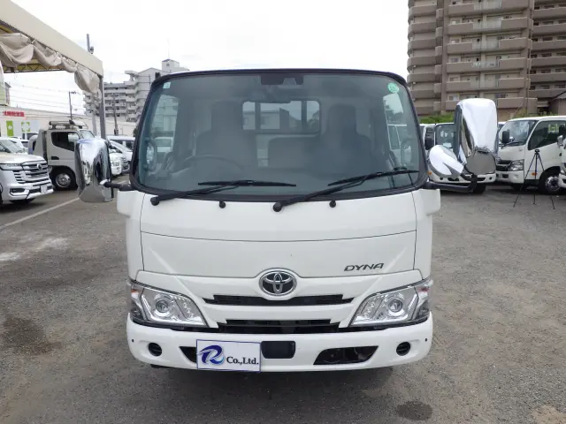トヨタ ダイナ 2RG-XZU605(2WD)の写真4