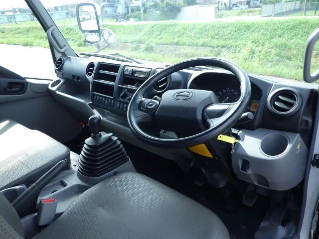 日野 デュトロ 2RG-XZU710M(2WD)の写真6