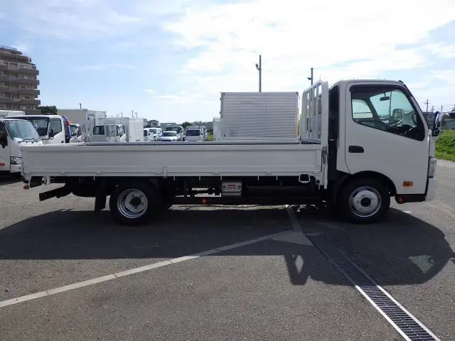 日野 デュトロ 2RG-XZU710M(2WD)の写真39