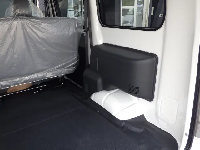 トヨタ タウンエースバン 5BF-S403M(2WD)の写真21