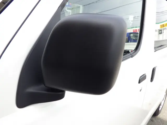 トヨタ タウンエースバン 5BF-S403M(2WD)の写真28