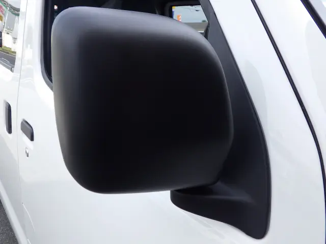 トヨタ タウンエースバン 5BF-S403M(2WD)の写真30