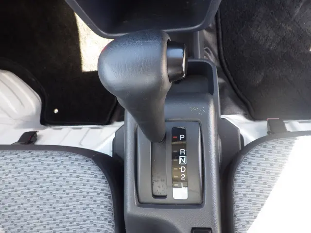 スズキ キャリイ EBD-DA16T(2WD)の写真13