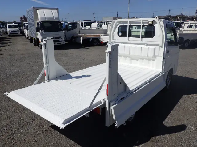 スズキ キャリイ EBD-DA16T(2WD)の写真20