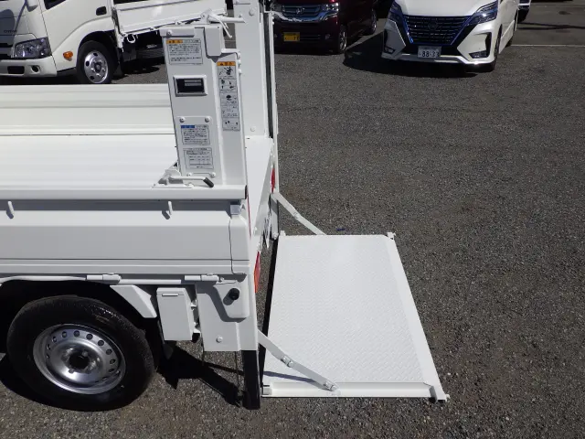 スズキ キャリイ EBD-DA16T(2WD)の写真25