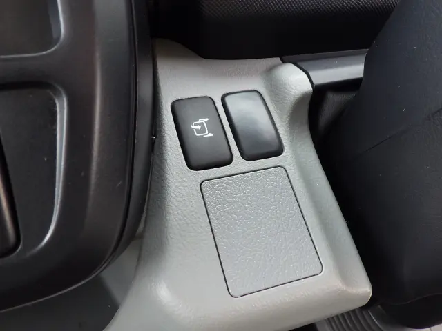 日野 デュトロ 2RG-XZU605M(2WD)の写真14