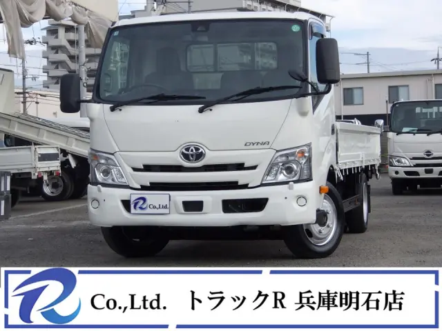 荷台内寸４３４×１８８×３８　車両外寸６１９×１９９×２２３　車両総重量５．０ｔ未満　ワイド　ロング　全低床　床板張り　準中型免許証　１ナンバー　エンジン型式Ｎ０４Ｃ　４０００ＣＣ　小型　トラック|トヨタ ダイナ 2RG-XZU710(2WD)の写真1