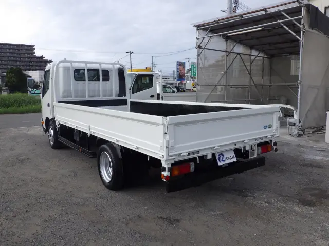 トヨタ ダイナ 2RG-XZU710(2WD)の写真2