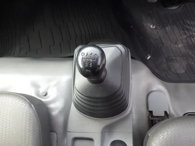 トヨタ ダイナ 2RG-XZU710(2WD)の写真17