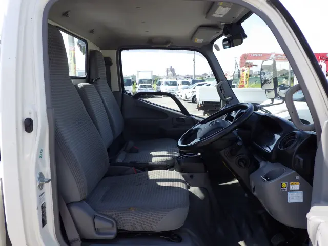 トヨタ ダイナ TPG-XZU605(2WD)の写真7