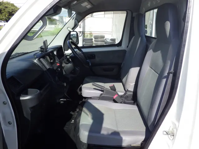 マツダ ボンゴトラック 5BF-S403F(2WD)の写真8