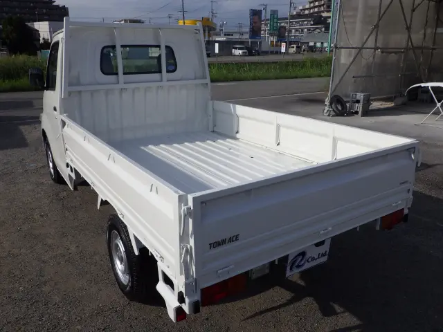 トヨタ タウンエーストラック DBF-S402U(2WD)の写真24