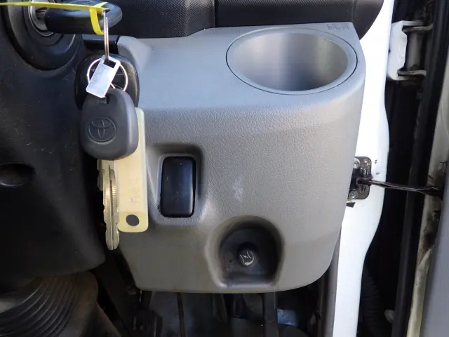 トヨタ ダイナ TKG-XZU605(2WD)の写真14