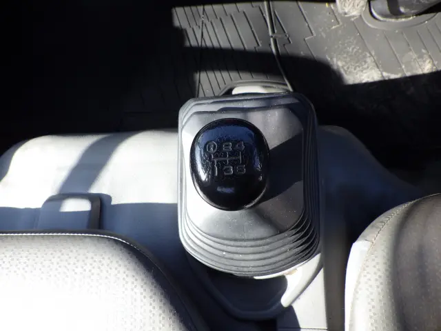 トヨタ ダイナ TKG-XZU605(2WD)の写真15