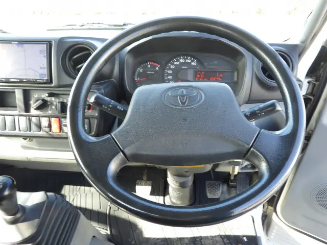 トヨタ ダイナ TKG-XZU605(2WD)の写真17