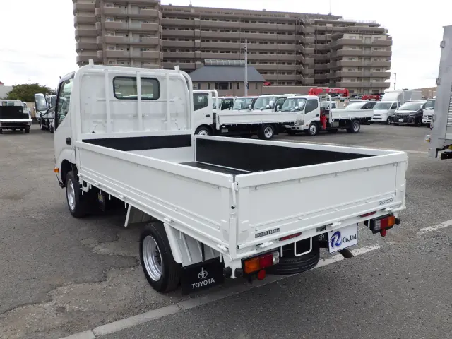 トヨタ トヨエース QDF-KDY231(2WD)の写真2