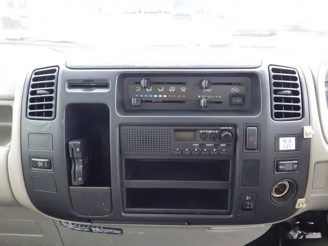 トヨタ トヨエース QDF-KDY231(2WD)の写真9