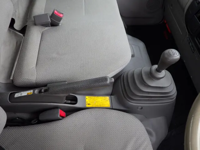 トヨタ トヨエース QDF-KDY231(2WD)の写真17