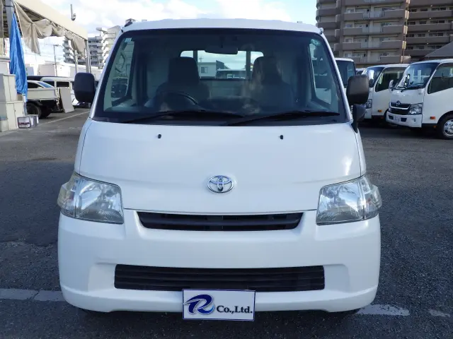 トヨタ タウンエーストラック DBF-S402U(2WD)の写真4