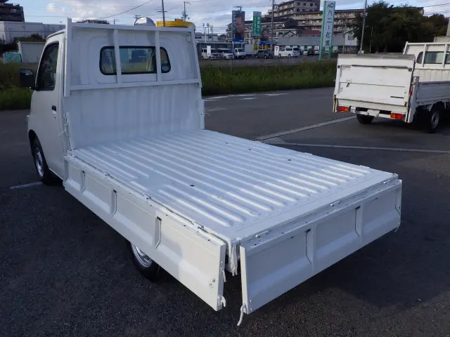 トヨタ タウンエーストラック DBF-S402U(2WD)の写真23