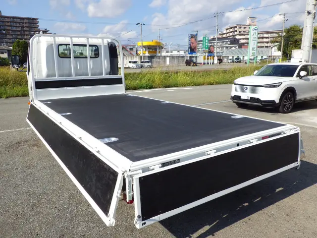 日野 デュトロ 2RG-XZU710M(2WD)の写真22