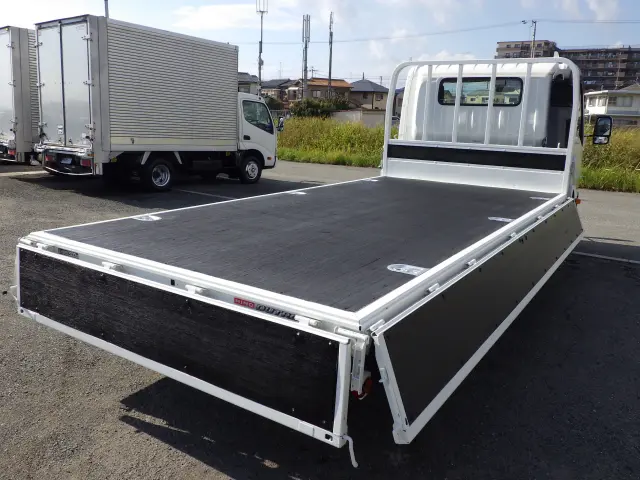 日野 デュトロ 2RG-XZU710M(2WD)の写真23