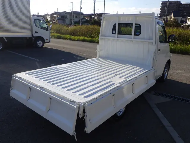 トヨタ タウンエーストラック DBF-S402U(2WD)の写真23