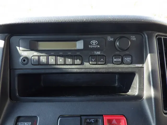 トヨタ ライトエーストラック DBF-S402U(2WD)の写真10