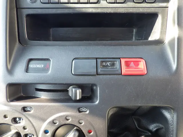 トヨタ ライトエーストラック DBF-S402U(2WD)の写真11