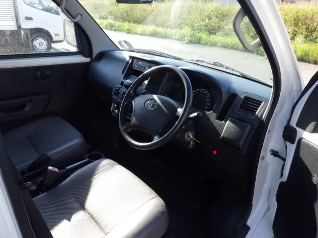 トヨタ ライトエーストラック ABF-S402U(2WD)の写真6