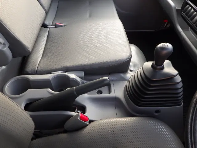 日野 デュトロ 2RG-XZU710M(2WD)の写真16