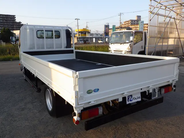 日野 デュトロ 2RG-XZU710M(2WD)の写真2